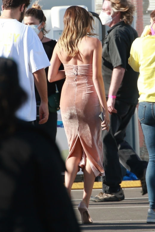 Hailey Bieber