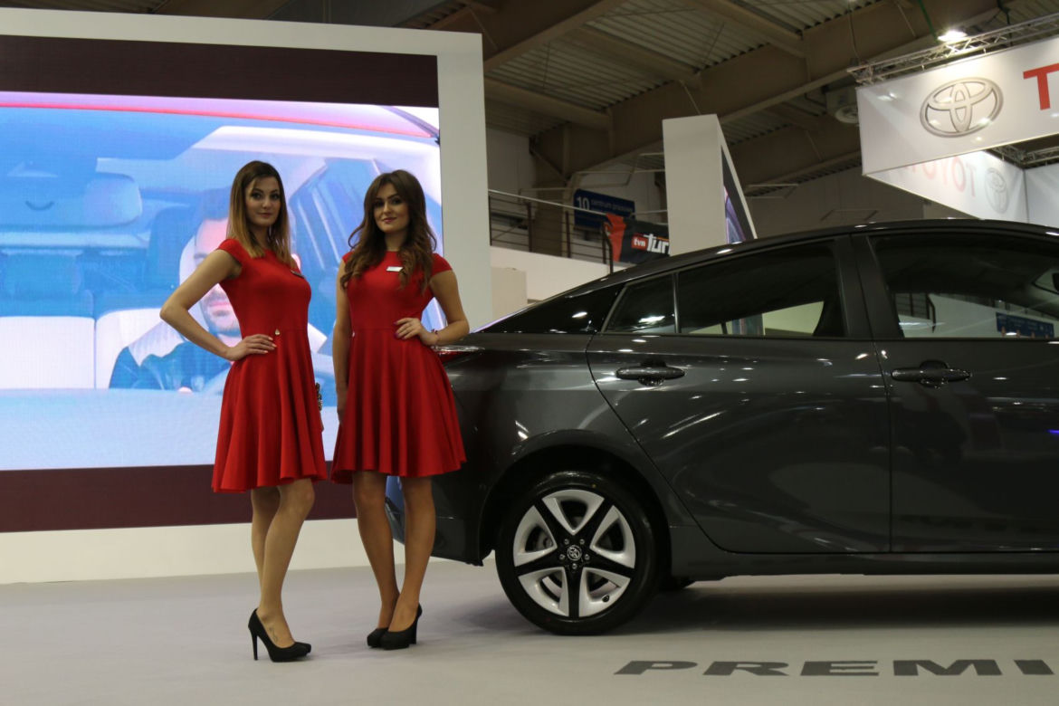 Dziewczyny z Motor Show Poznań 2016
