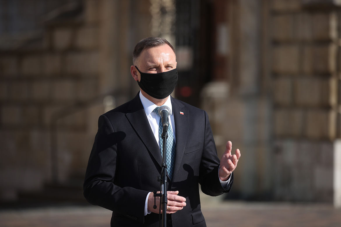 Wzruszające przemówienie Dudy na Wawelu. Można dostrzec sens w bólu osieroconych dzieci