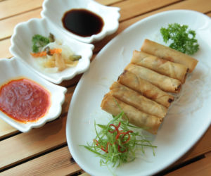 TANOSHII Japanese Restaurant