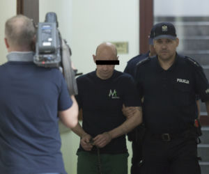 Zwyrodniali rodzice oddawali dzieci pedofilom