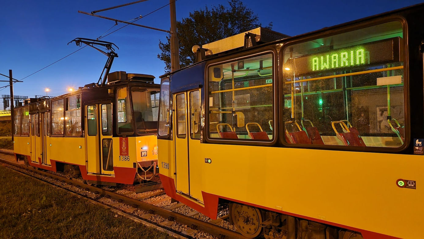 Tragedia w tramwaju w Warszawie. Nie żyje pasażer