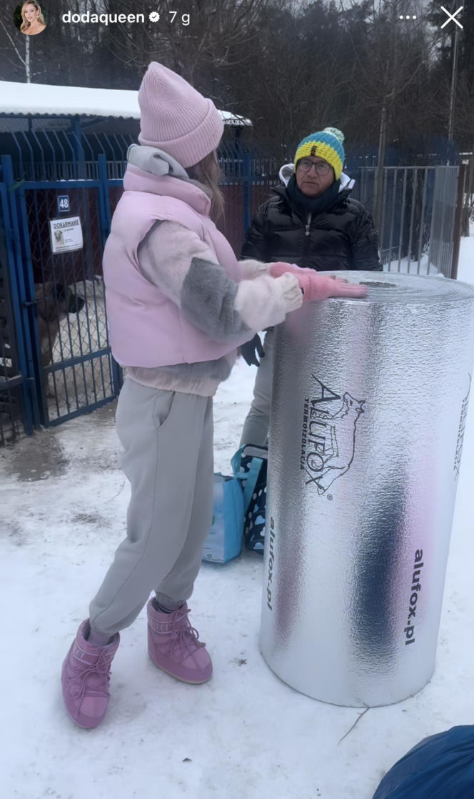 Doda ratuje psy przed mrozem