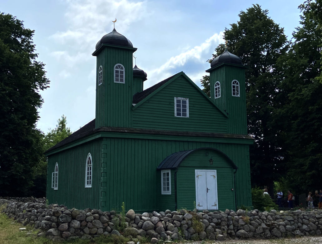 Kruszyniany - mizar, meczet, tradycyjna architektura i nieskalana przyroda