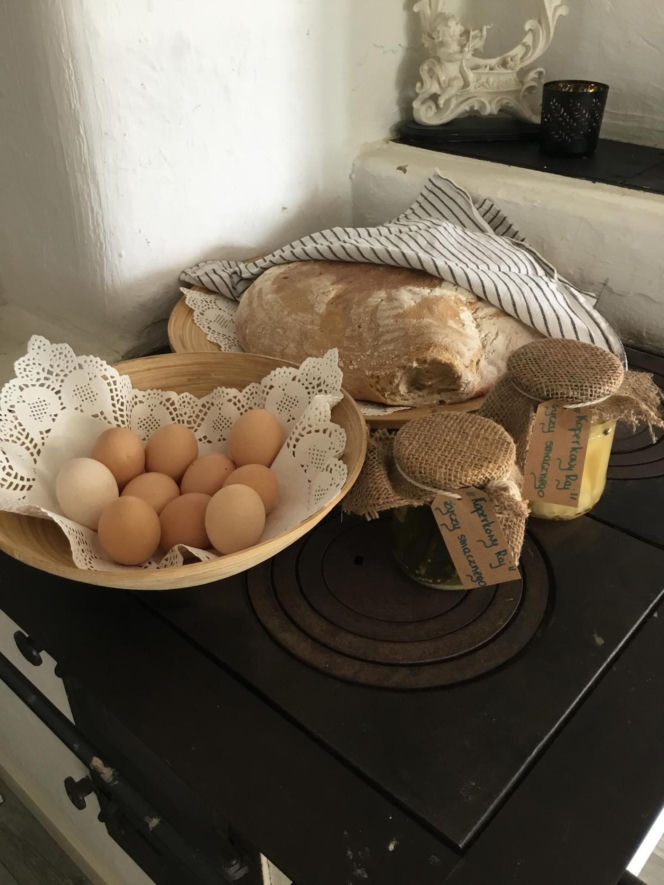 Remont drewnianej chaty w Bełdnie