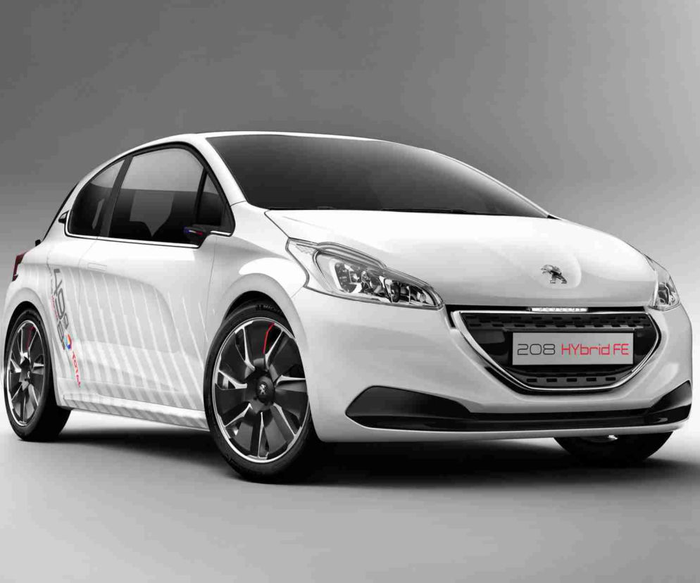 Peugeot 208 Hybrid FE Concept