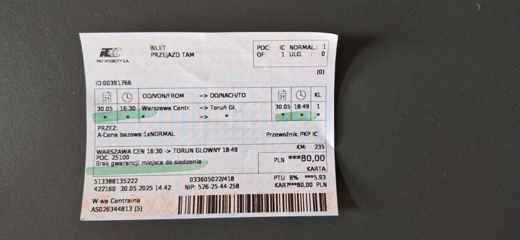 Tłok w pociągu PKP Intercity. W takich warunkach podróżował nasz czytelnik