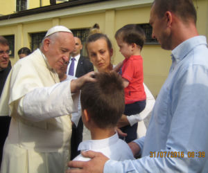 Wierzę, że papież uzdrowi mojego syna