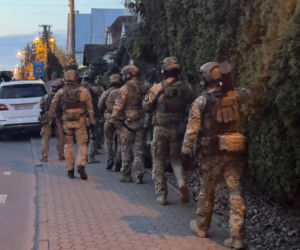 Wpuścili na rynek 7 ton narkotyków. Trzy areszty za przemyt gigantycznej ilości kokainy i ketaminy