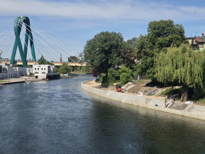 Rewitalizacja bulwarów nad Brdą. Umocnione nabrzeże i nowe ścieżki!