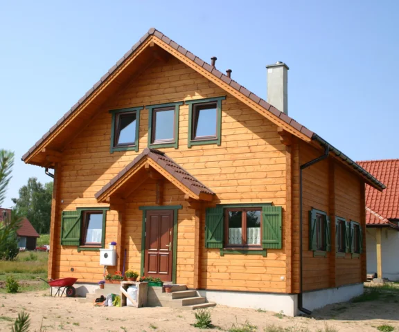 Ocieplenie starego domu z drewna - jak to zrobić?