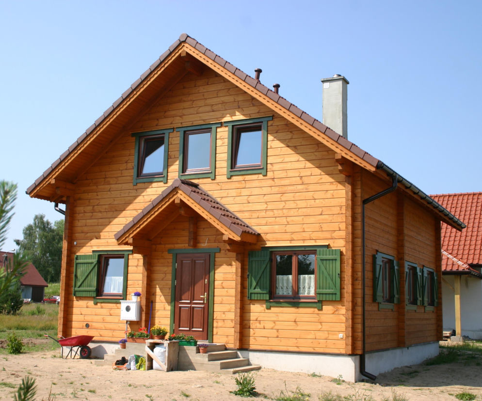 Ocieplenie starego domu z drewna - jak to zrobić?