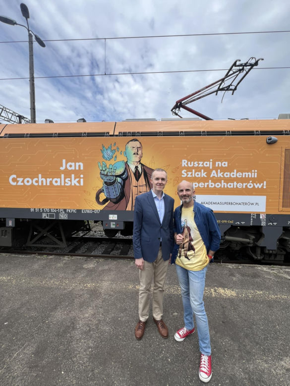 Do Katowic przyjechał wyjątkowy pociąg. Zdobi go wizerunek Jana Czochralskiego