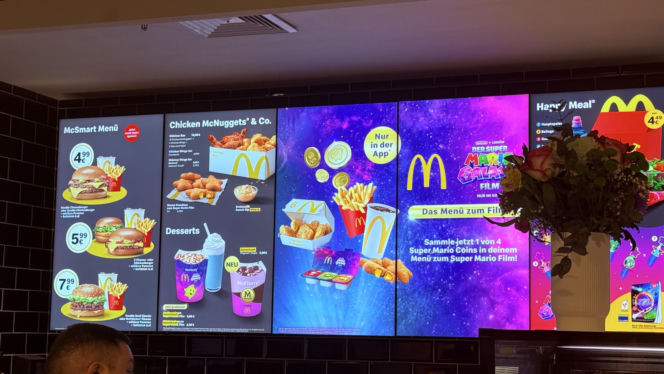 Zestaw Super Mario McDonald's w Niemczech