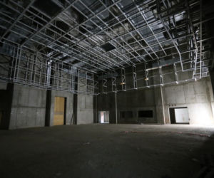 Rusztowania w sali koncertowej - Narodowe Forum Muzyki, pl. Wolności, Wrocław