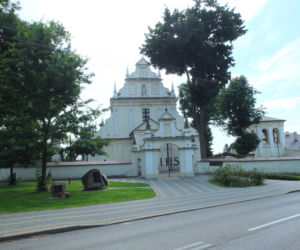 Drapieżnik w sutannie osaczył 14-latkę
