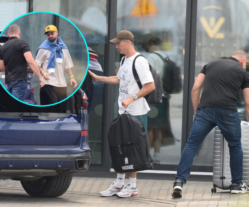 Robert Lewandowski wyleciał do USA. Na lotnisku w Warszawie towarzyszyła mu zaufana ekipa