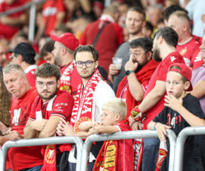 Widzew Łódź - Lech Poznań: Zdjęcia kibiców z meczu 6. kolejki PKO BP Ekstraklasy