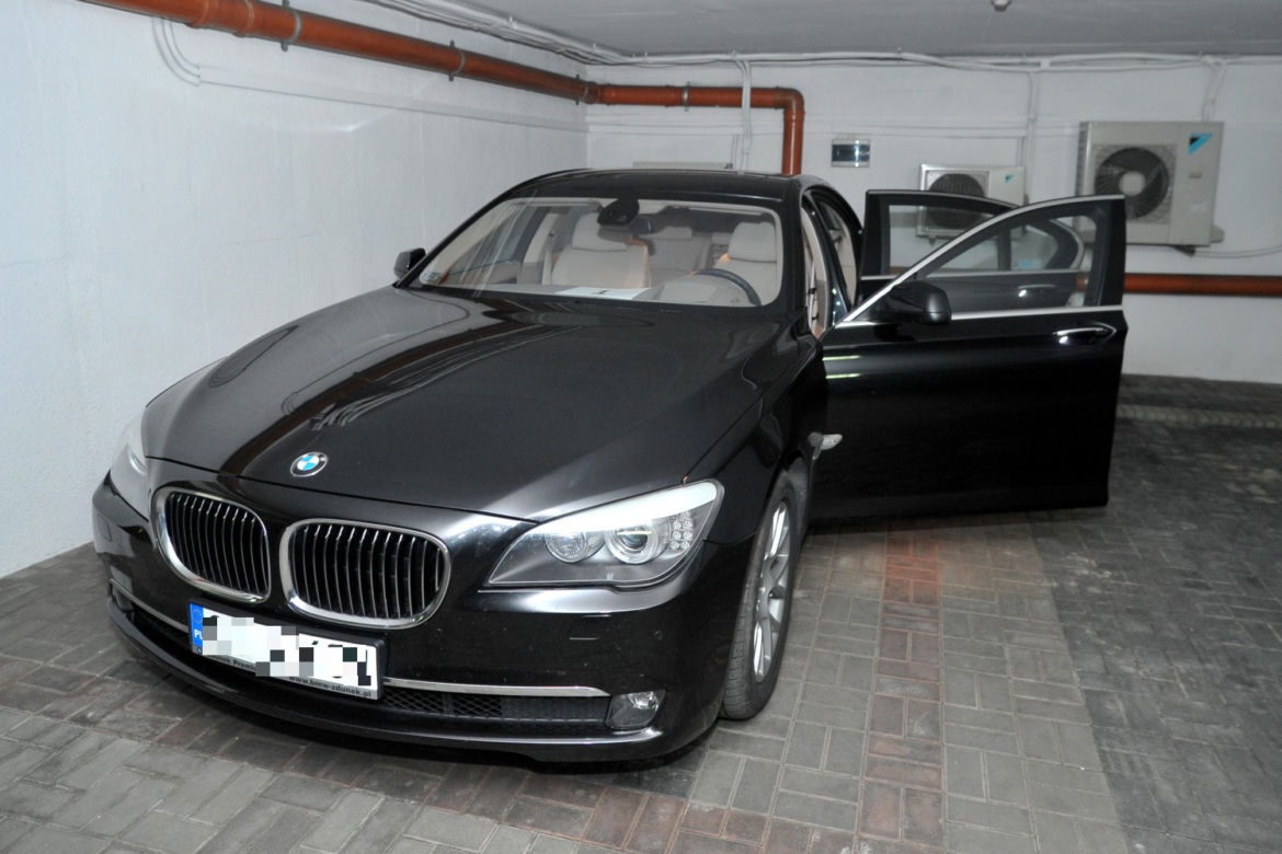 BMW serii 7 prezesa BMW serii 7 prezesa Amber Gold zlicytowane za 319 tys. złAmber Gold zlicytowane za 340 tys. zł