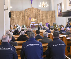 Pogrzeb strażnika miejskiego z Warszawy. Krzysztof zmarł na służbie