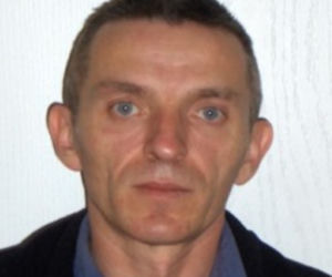 Perfekcyjnie fałszują dokumenty! Są poszukiwani przez bydgoską policję [ZDJĘCIA] 