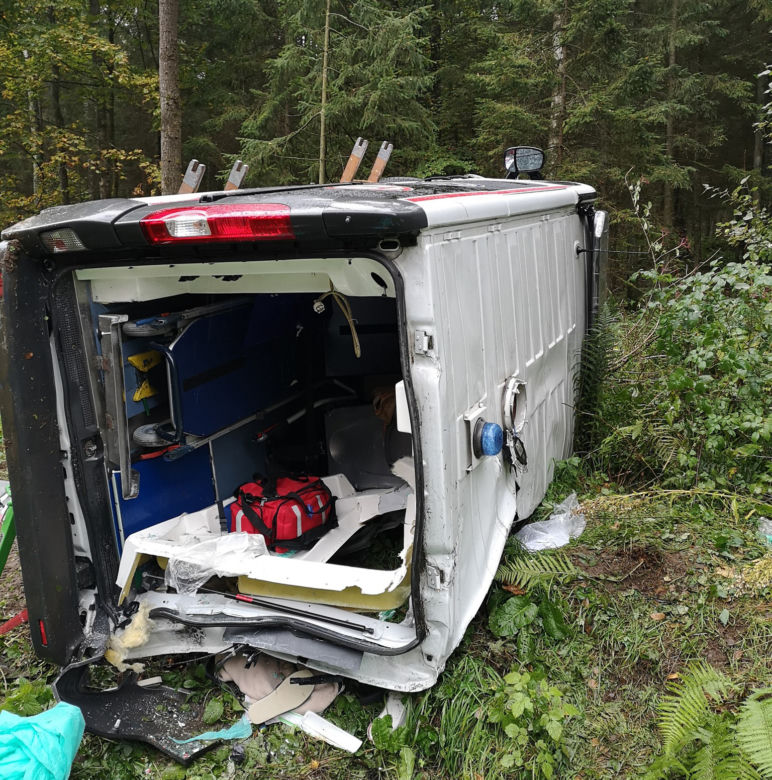 Wypadek karetki pogotowia. 