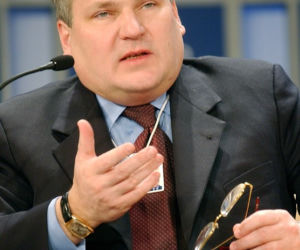 Aleksander Kwaśniewski - zdjęcie z roku 2002