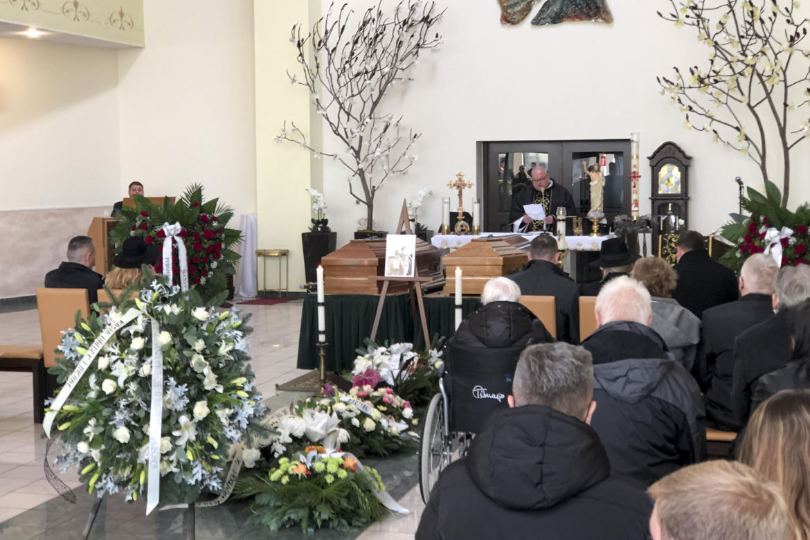 Pogrzeb Ani i Patryka z Mirkowa 