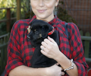 Aleksandra Kwaśniewska w okularach