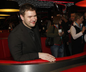 Tomasz Karolak na archiwalnych zdjęciach. Tak wyglądał na początku kariery