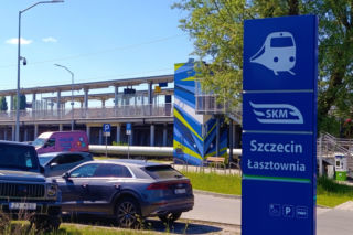 Był szary i nieciekawy, teraz przyciąga kolorami. Przystanek SKM w nowej odsłonie