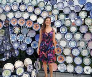 Magdalena tworzy biżuterię z rozbitej porcelany