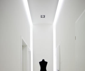 Manekin minimalistyczny