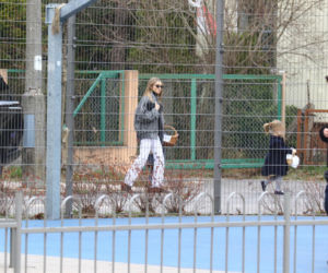 Kasia Tusk z córkami z koszyczkiem przyjechali do Donalda