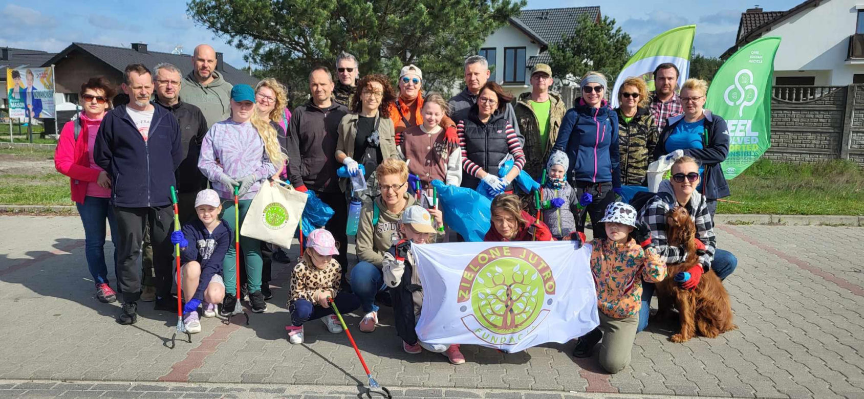Zamień worek na krzaczorek! Tak zapowiada się akcja sprzątania Czyżkówka Fundacji Zielone Jutro 
