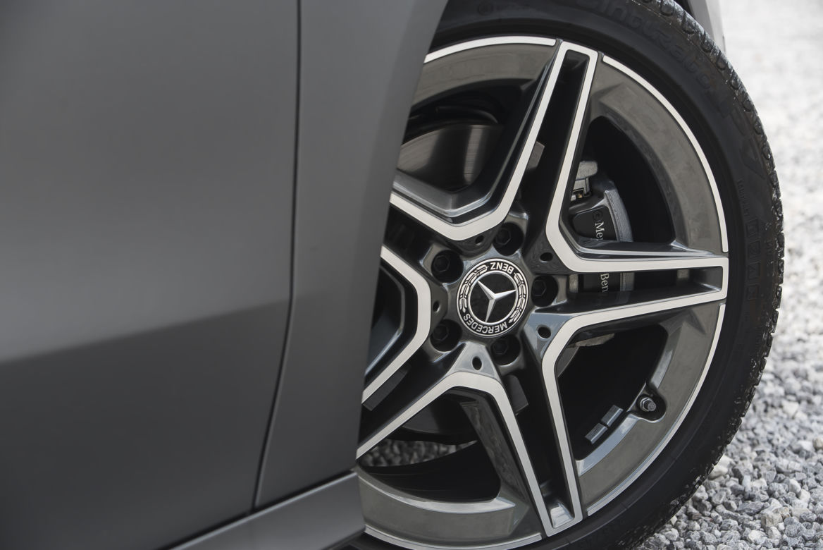Mercedes-Benz Klasy B 200d 8G-DCT AMG Line 