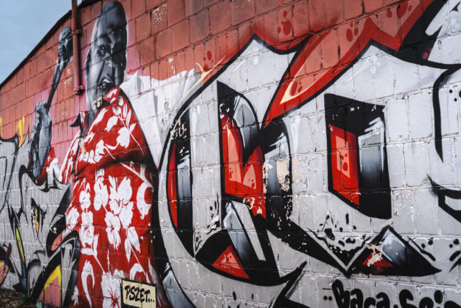 Przy ul. Mieszka I w Siedlcach można podziwiać całą galerię murali i graffiti