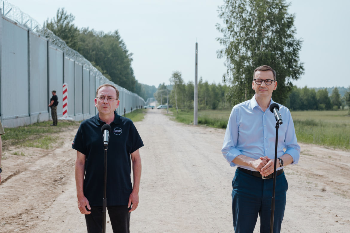 Zapora na granicy z Białorusią. Bariera fizyczna jest już gotowa