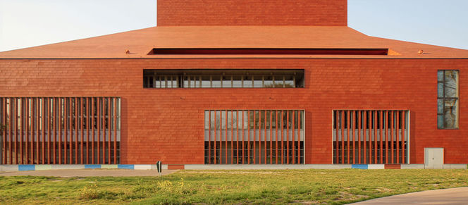 Materiały i rozwiązania elewacyjne