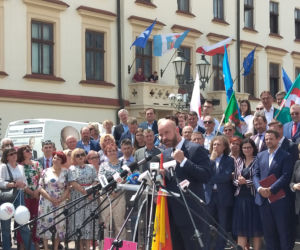 Wybory w Rzeszowie. Konrad Fijołek ze wsparciem samorządowców z całej Polski [ZDJĘCIA]