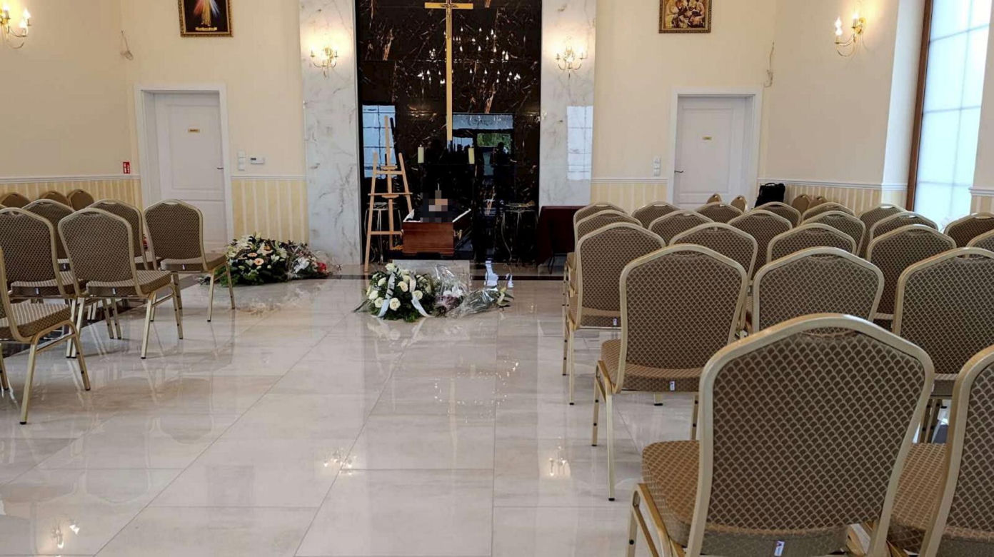 Pogrzeb pana Mikołaja z Siedlec. Do końca szukał rodziny dla 9-letniego syna. "Spełniłem swoje marzenie"