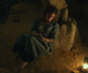 La promesa - pałac tajemnic, odcinek 330: Alonso wyrusza na samotne poszukiwania Marii, a wspomnienie z dzieciństwa prowadzi go do przełomu