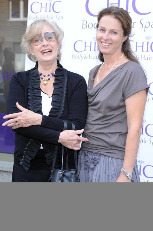 KAROLINA WAJDA I BEATA TYSZKIEWICZ 
