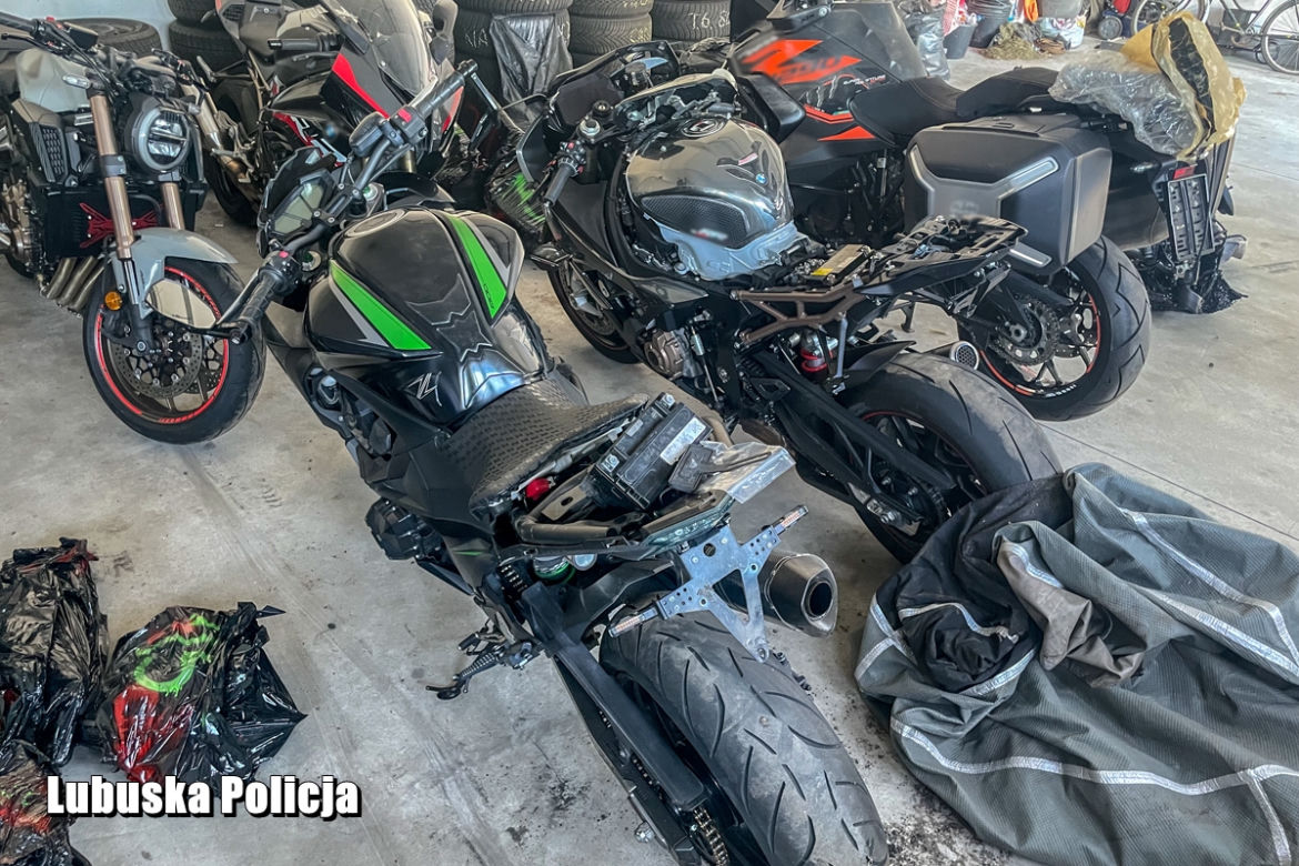 Policjanci odzyskali skradzione motocykle warte ćwierć miliona złotych