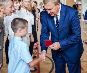 Początek nowego roku szkolnego w Białymstoku. Naukę rozpoczęło 39 tys. dzieci i młodzieży