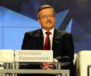 Komorowski werbuje wyborców