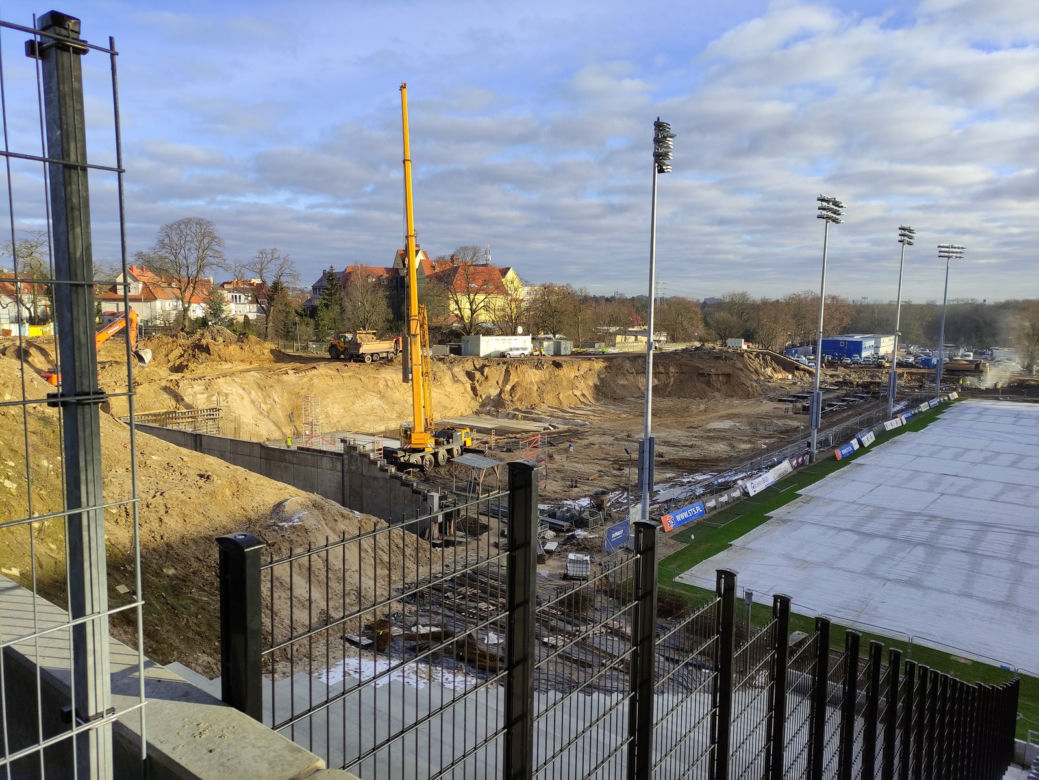 Stadion Pogoni Szczecin czeka na przyjęcie kibiców