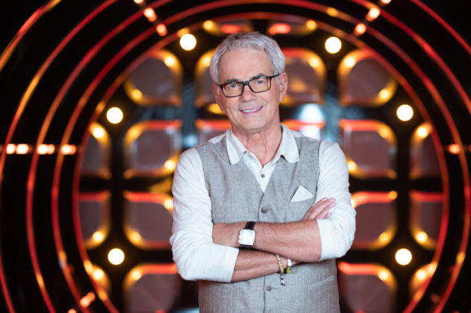 The Voice Senior - prowadzący i trenerzy! Jedna gwiazda to wielki debiut w programie