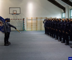 Nowi policjanci na Warmii i Mazurach. Ślubowanie złożyło 64 funkcjonariuszy [ZDJĘCIA]