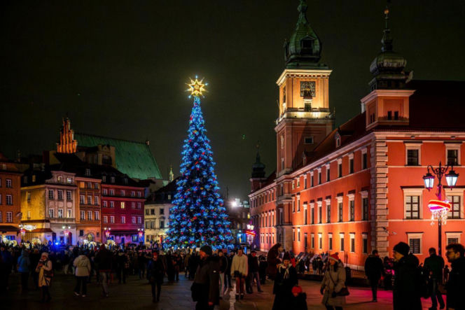 Świąteczna iluminacja 2025/2026 w Warszawie